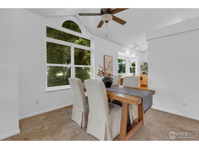 Foto del edificio - 101 Fairfield Ln Ave