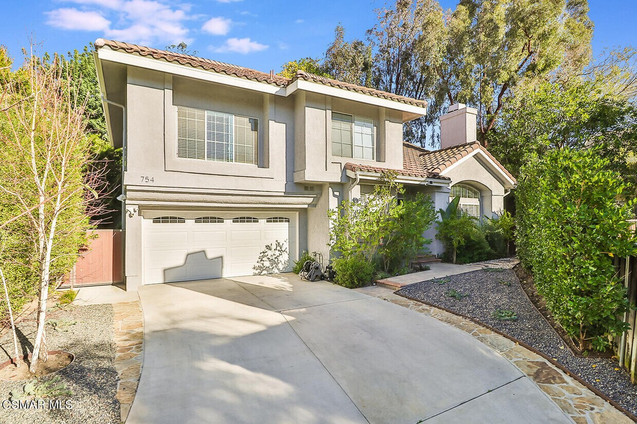 Foto principal - 754 Bellagio Ct