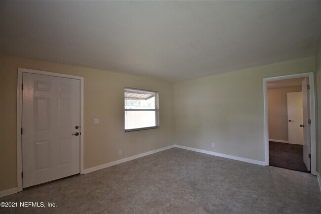 Foto del edificio - 6264 RIVER GLEN Ln