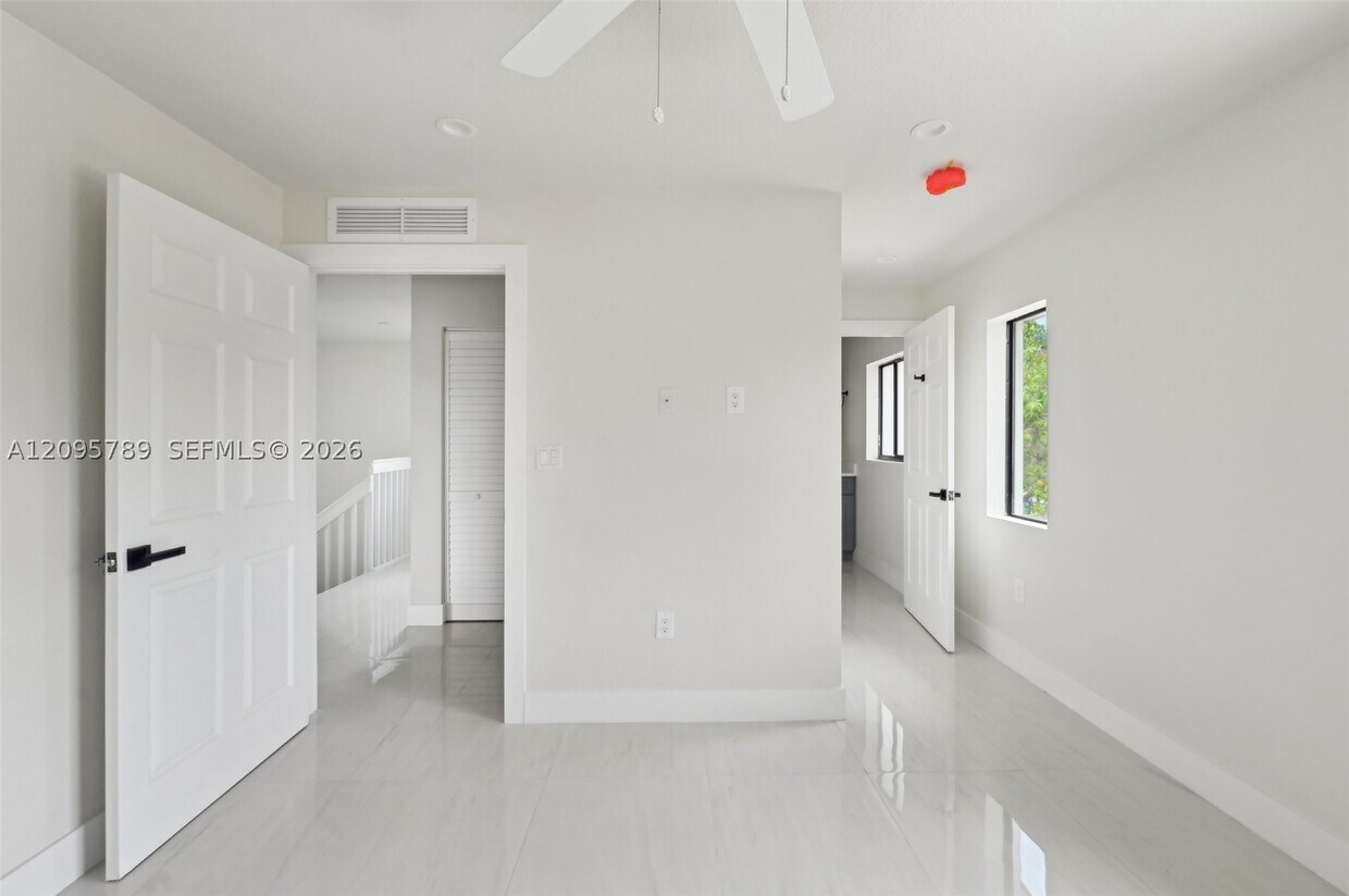 Foto del edificio - 10344 NW 29th Ct