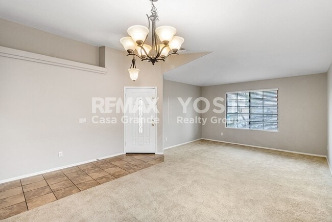 Foto del edificio - Open Concept Living with a Den That Does More!