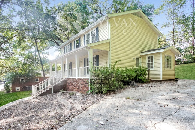 Building Photo - Unlock life's next chapter in this 3 BR, 2.5 BA home