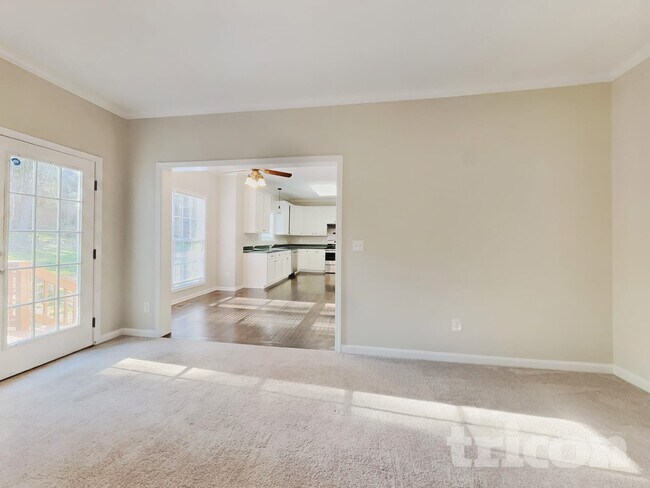 Building Photo - 2703 Kingsberry Ct