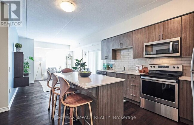 Photo du bâtiment - 290 Liberty St N