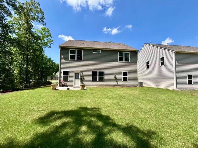 Foto del edificio - 5509 Wheeler Ridge Rd