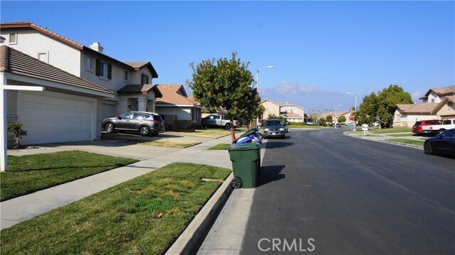 Foto del edificio - 9586 Cedar Glen Pl