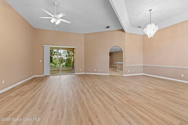 Foto del edificio - 7922 Timberlake Dr