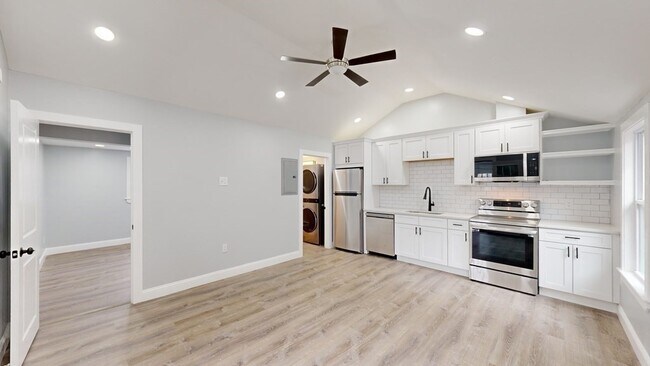 Foto del edificio - 18 Playstead Rd