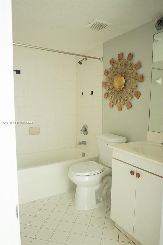 Foto del edificio - 1240 SE 31st Ct