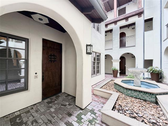 Foto del edificio - 2510 N Henderson Ave