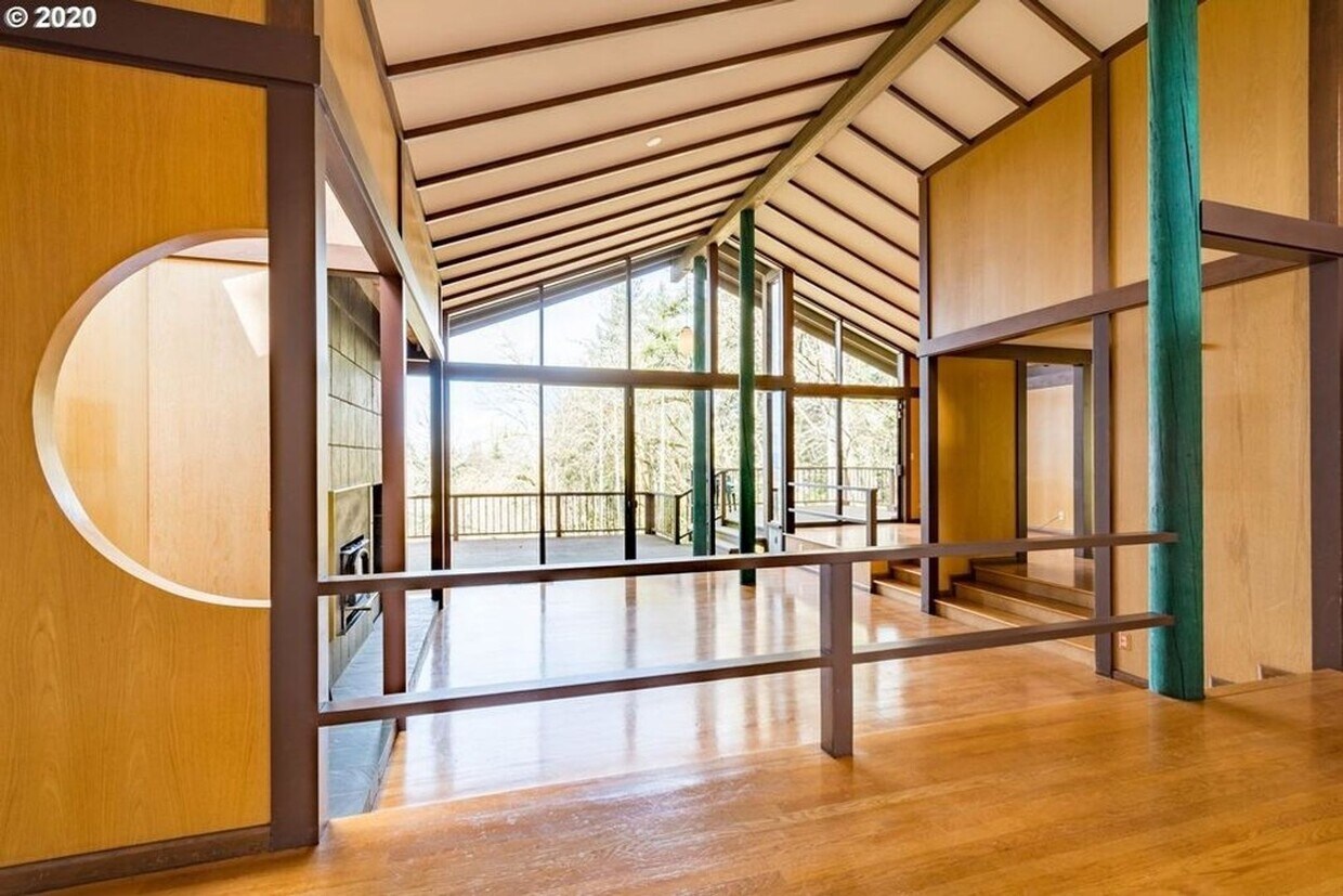 Foto principal - Secluded 3 bedroom home