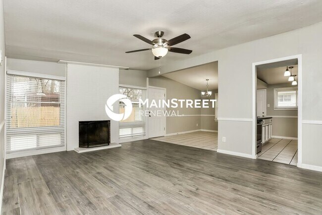 Foto del edificio - 3 Bedroom Pet-Friendly Home in FLORISSANT,...