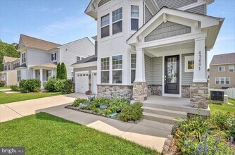 Building Photo - 43691 Yulan St