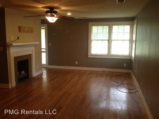 Building Photo - 52 Brannen St