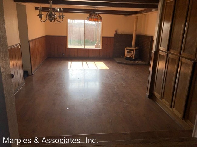 Building Photo - 3 br, 3 bath House - 1115 Delta Road
