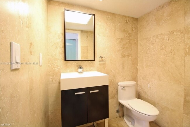 Building Photo - 2 br, 2.5 bath House - 2941 SW 87th Ave Ap...