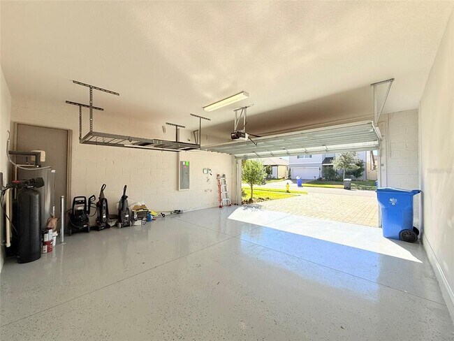 Foto del edificio - 10844 Rolling Moss Rd