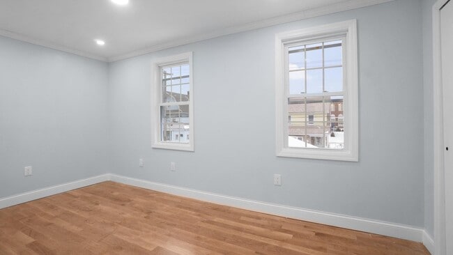 Building Photo - 218-10 133rd Ave
