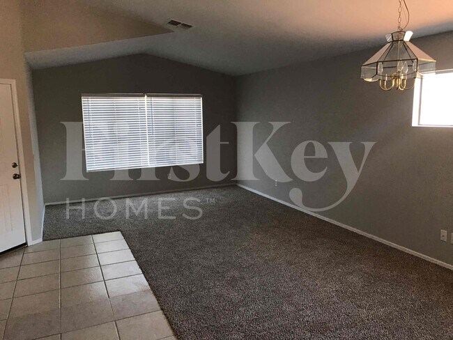 Foto del edificio - 3313 N 85th Ln