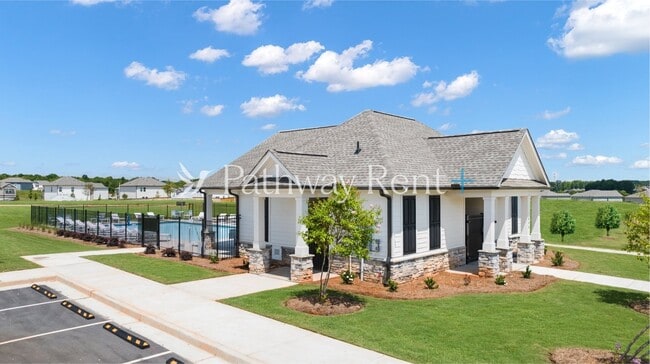 Building Photo - 1200 Arnhem Dr