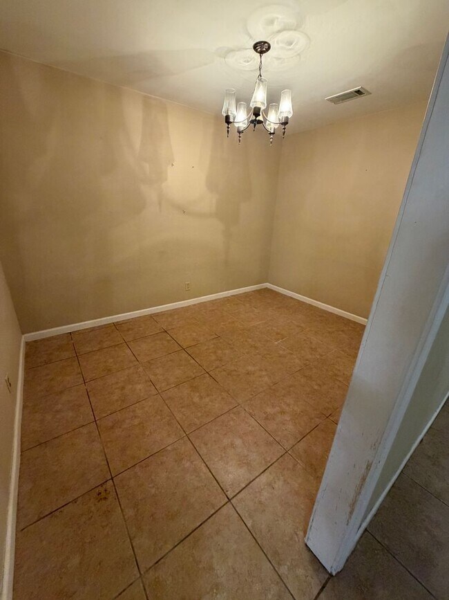 Foto del edificio - Cozy 3 Bedroom, 1 Bathroom Home!