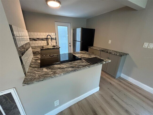 Foto del edificio - 626 29th Ave S