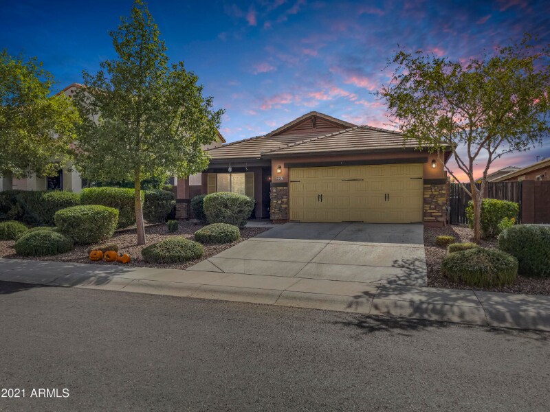 Foto principal - 2213 E Stacey Rd