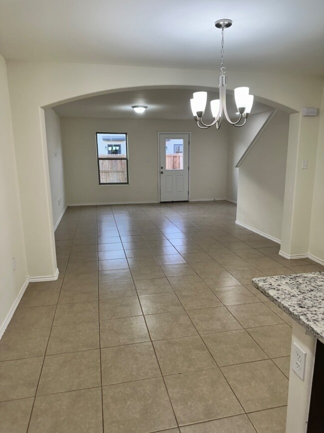 Building Photo - 1834 Port Louisiana Dr