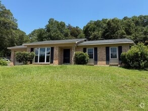 Building Photo - 253 Vanderbilt Dr