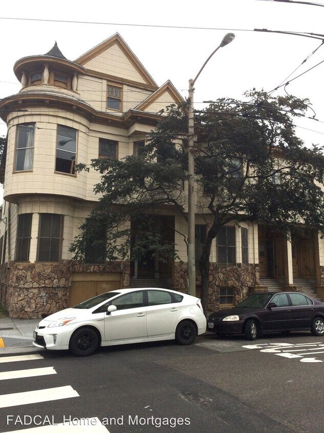 Primary Photo - 742-750 Central Ave