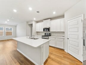 Building Photo - 21622 Teton Rock Trl