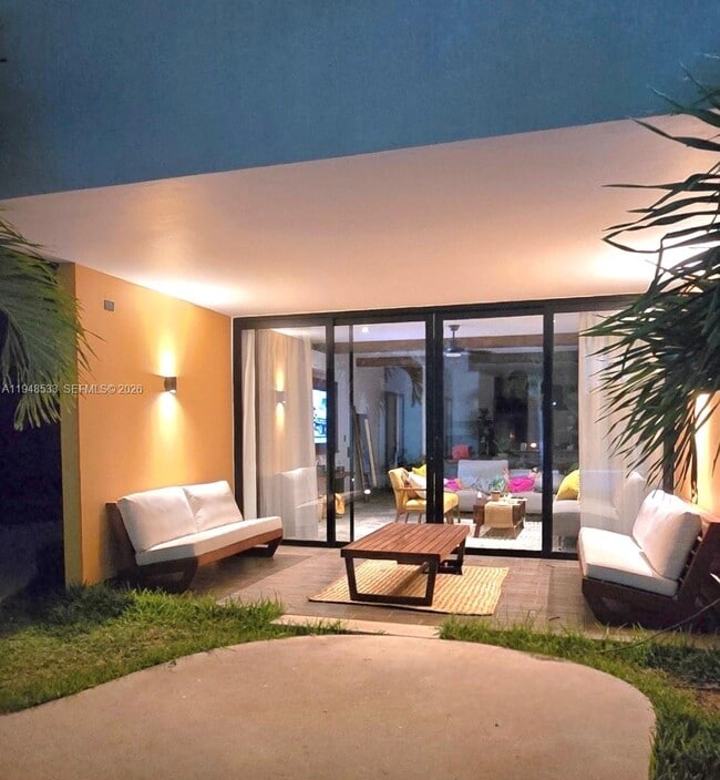 Building Photo - 121 Calle 23, entre 28 y 30, Centro