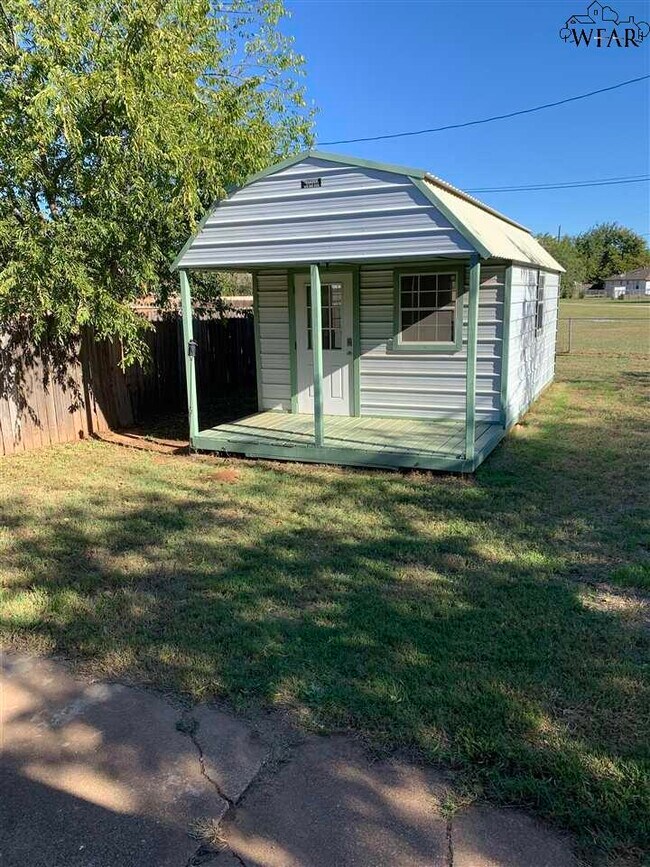 Foto del edificio - 2806 Stearns Ave