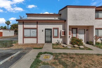 Building Photo - 349 N Eucalyptus Ave