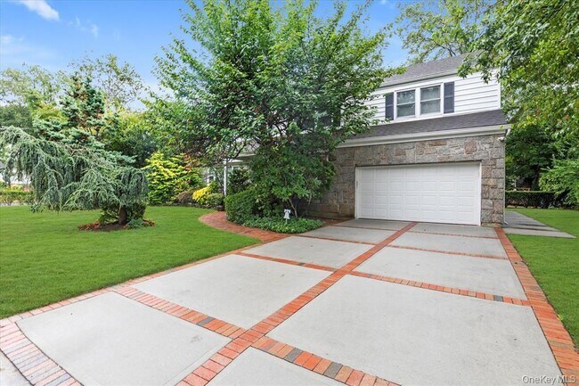 Foto del edificio - 709 Carlyle St