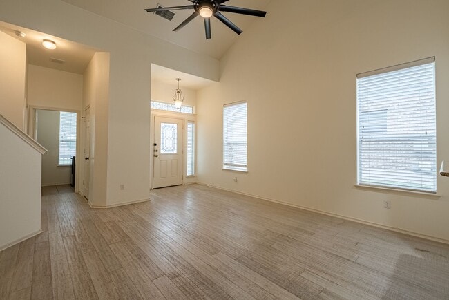 Building Photo - Beautiful 3 bedroom, 2,5 bathroom home in Cedar Park!!!