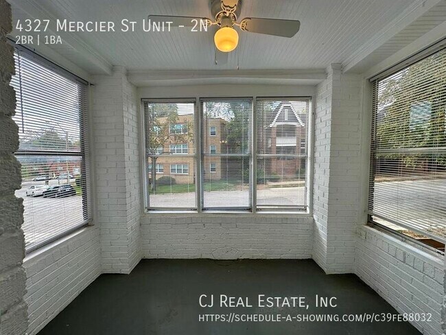 Building Photo - 4327 Mercier St