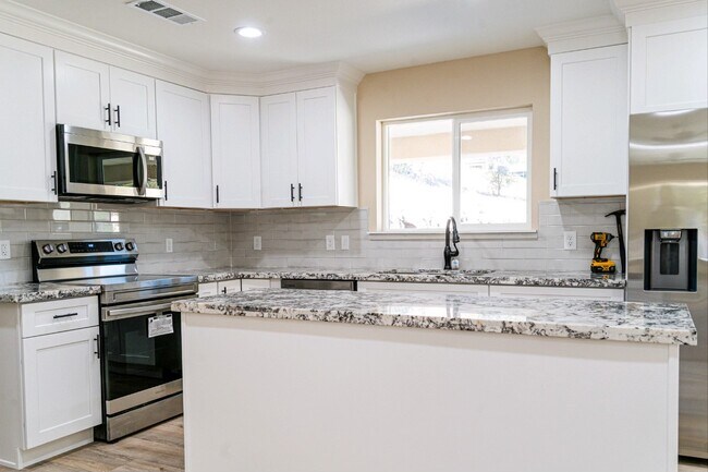 Foto del edificio - 40019 Woodsong Wy