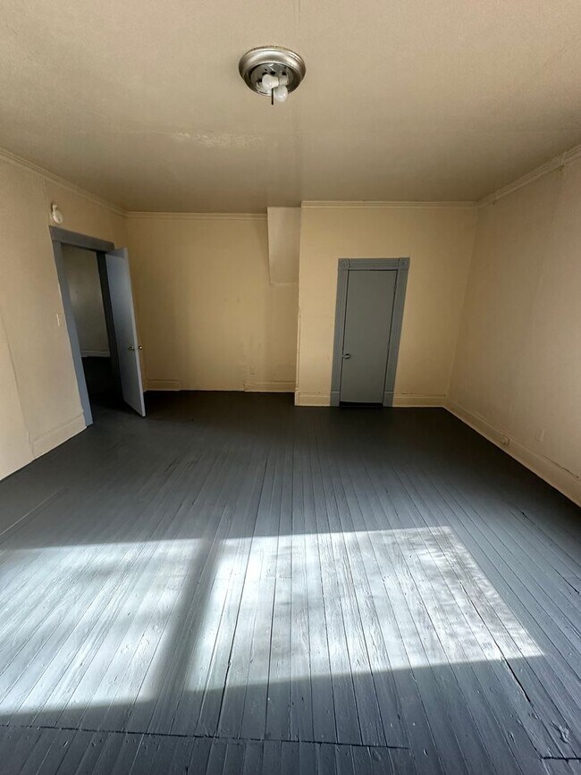 Foto del edificio - 1003 N 7th St