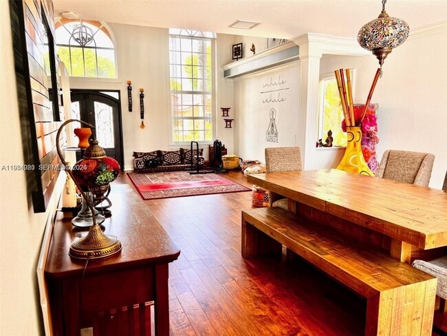 Building Photo - 19909 SW 7th Pl