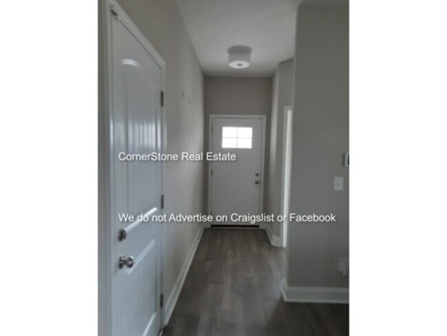 Building Photo - 103 Jude Ct