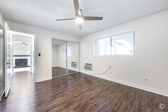 1BR, 1BA - 650SF - Bedroom - Luxe 1801