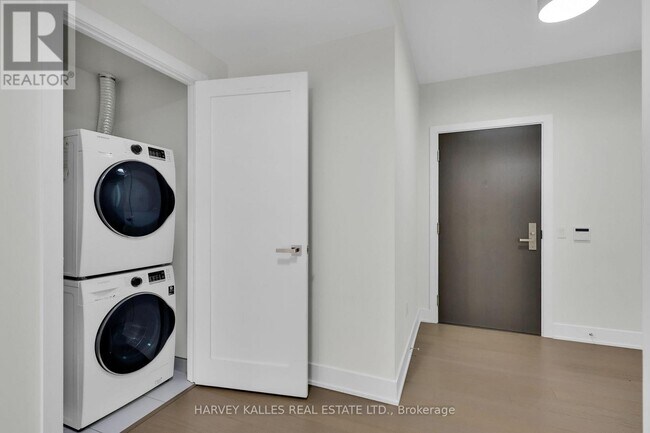 Photo du bâtiment - 6 Jackes Ave