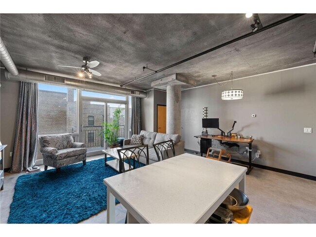 Foto del edificio - 730 N 4th St