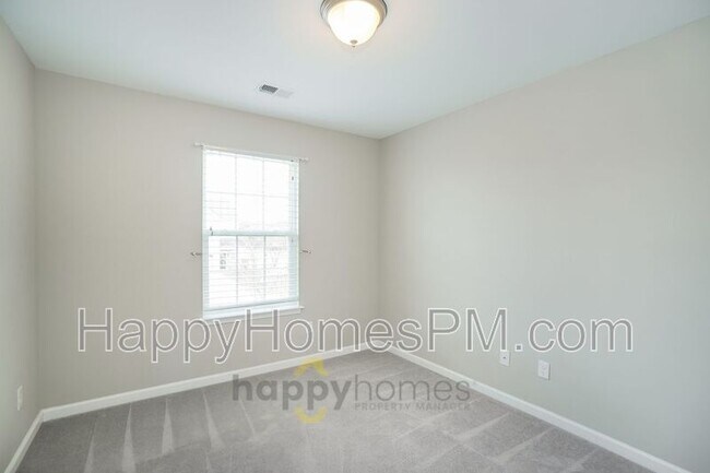 Foto del edificio - 120 Kirkland St