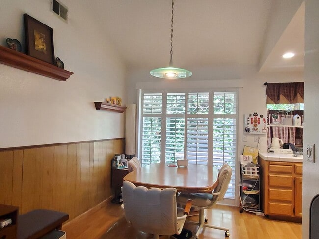 Photo - Cute Home in Great Location, A/C, W/D, Woo...