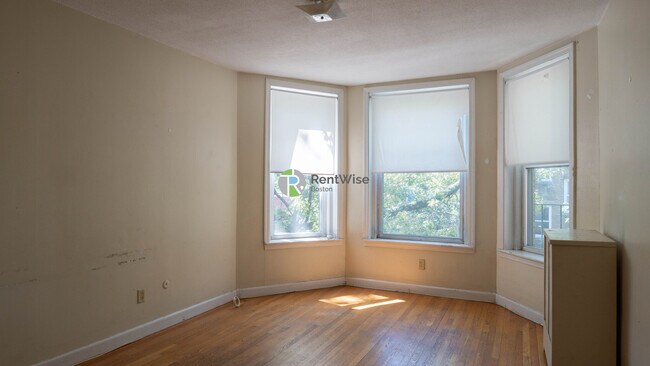 Foto del edificio - 1132 Commonwealth Ave