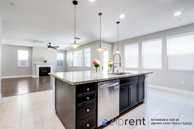 Foto del edificio - 4 br, 3 bath House - 1125 Berkshire Dr, La...