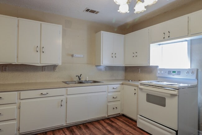 Foto del edificio - 2305 27th St