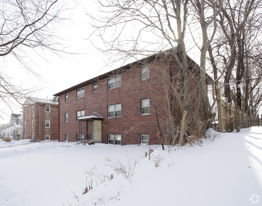 Building Photo - 3401 California St